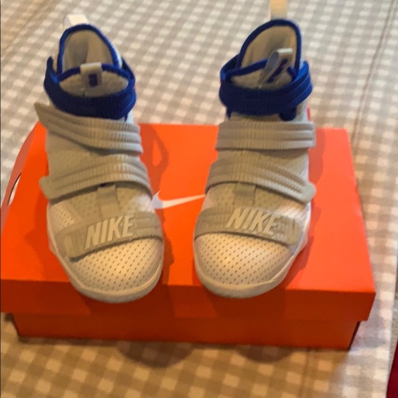 Nike Other - Nike Sneakers